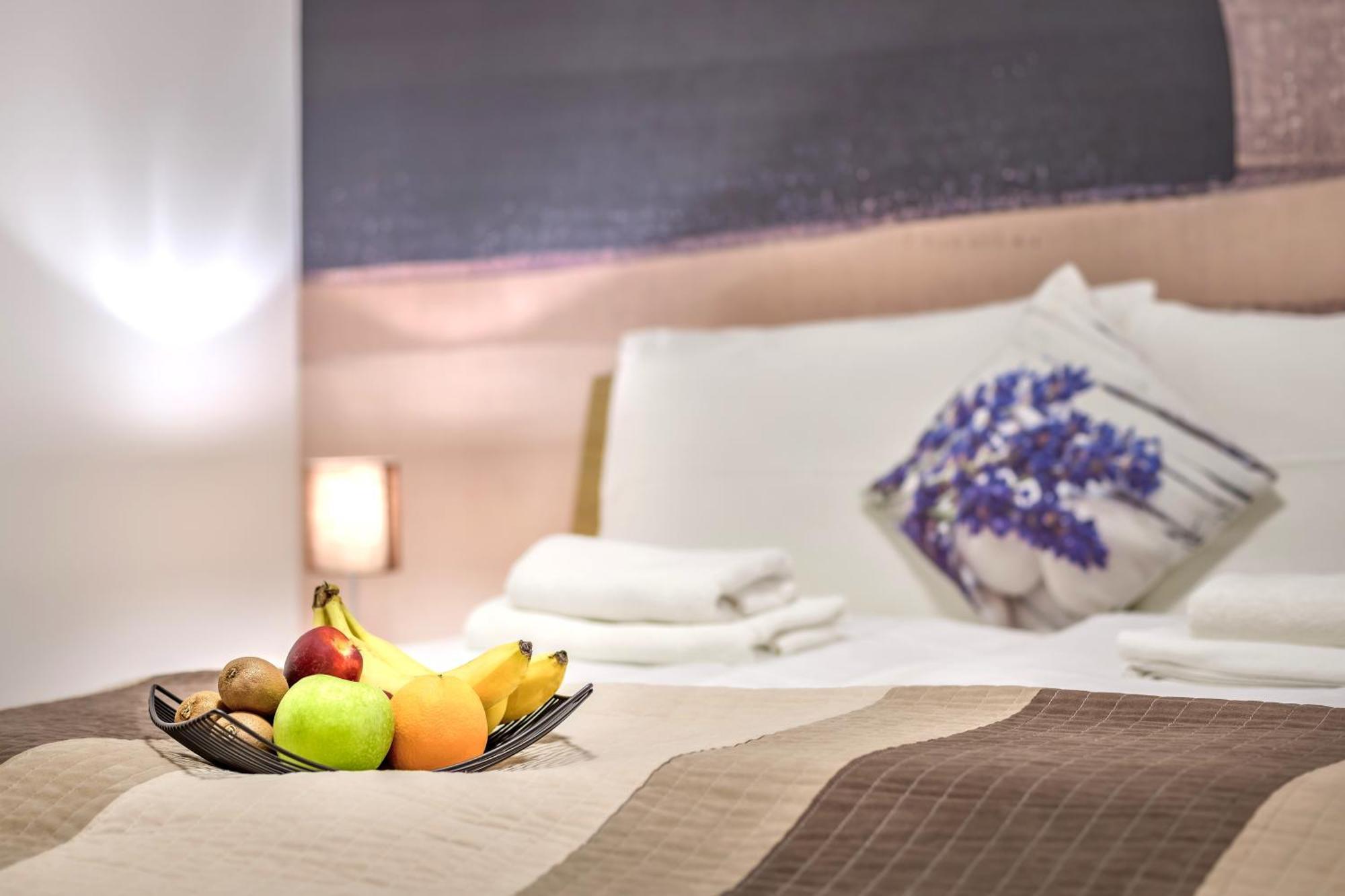 Apartmani Heta Alagic I セルツェ エクステリア 写真