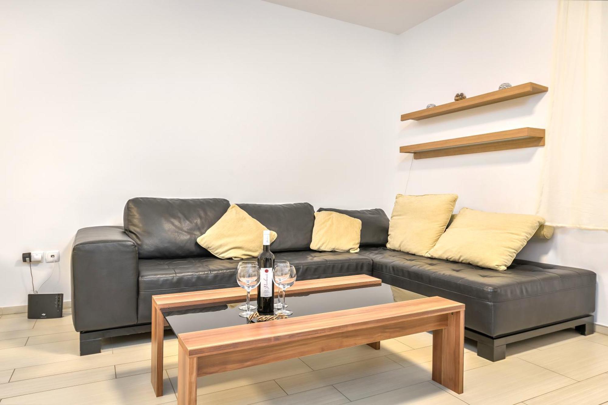 Apartmani Heta Alagic I セルツェ エクステリア 写真