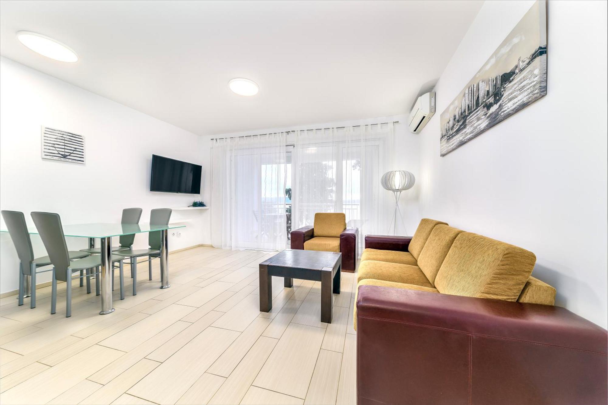 Apartmani Heta Alagic I セルツェ エクステリア 写真